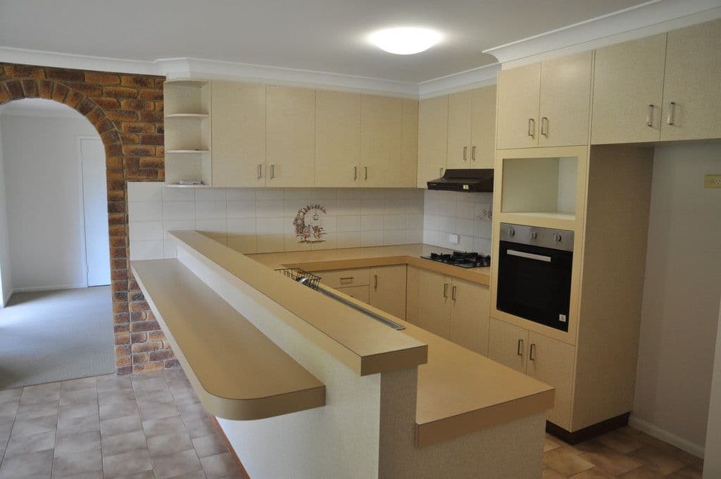 35 Lorraine Crescent, Centenary Heights QLD 4350, Centenary Heights - Thumbnail 2