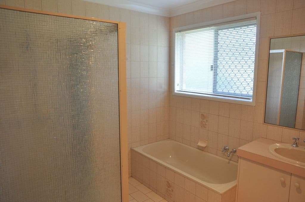 35 Lorraine Crescent, Centenary Heights QLD 4350, Centenary Heights - Thumbnail 7