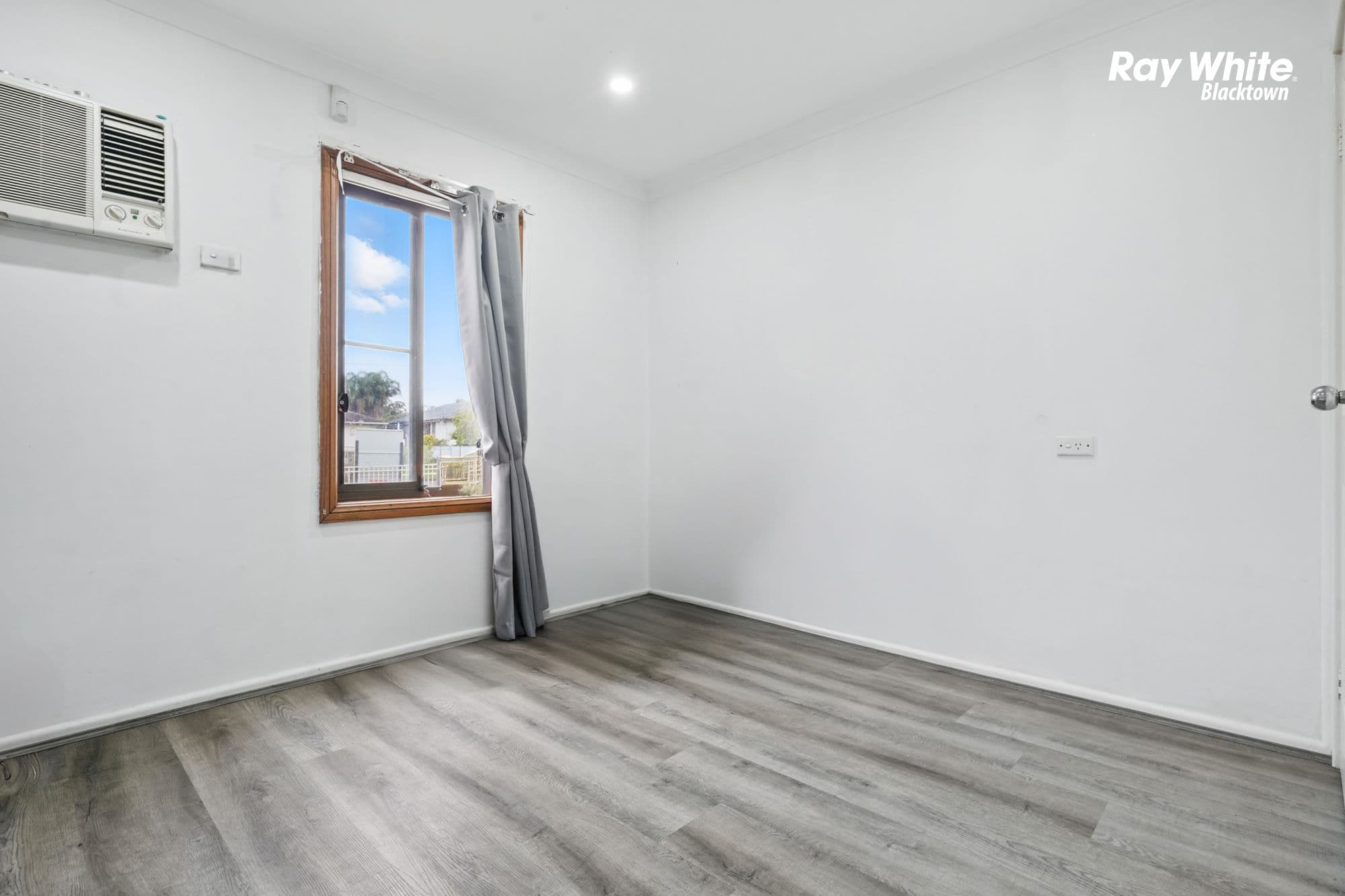 40 GASMATA Crescent, Whalan NSW 2770, Whalan - Thumbnail 8