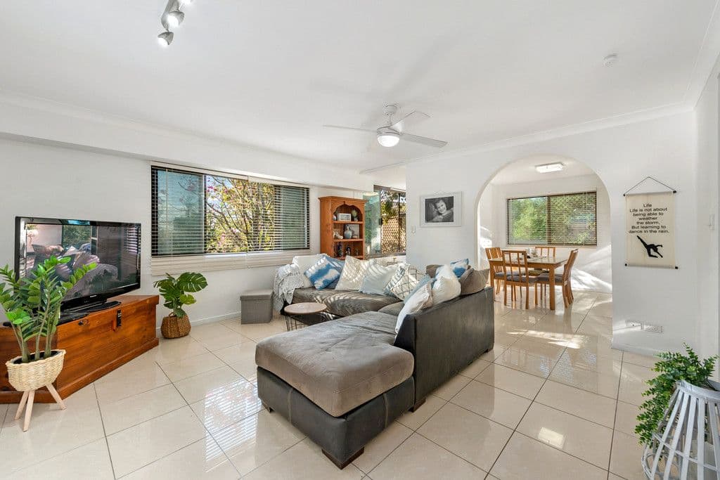 273 Enoggera Road, Newmarket QLD 4051, Newmarket - Thumbnail 4