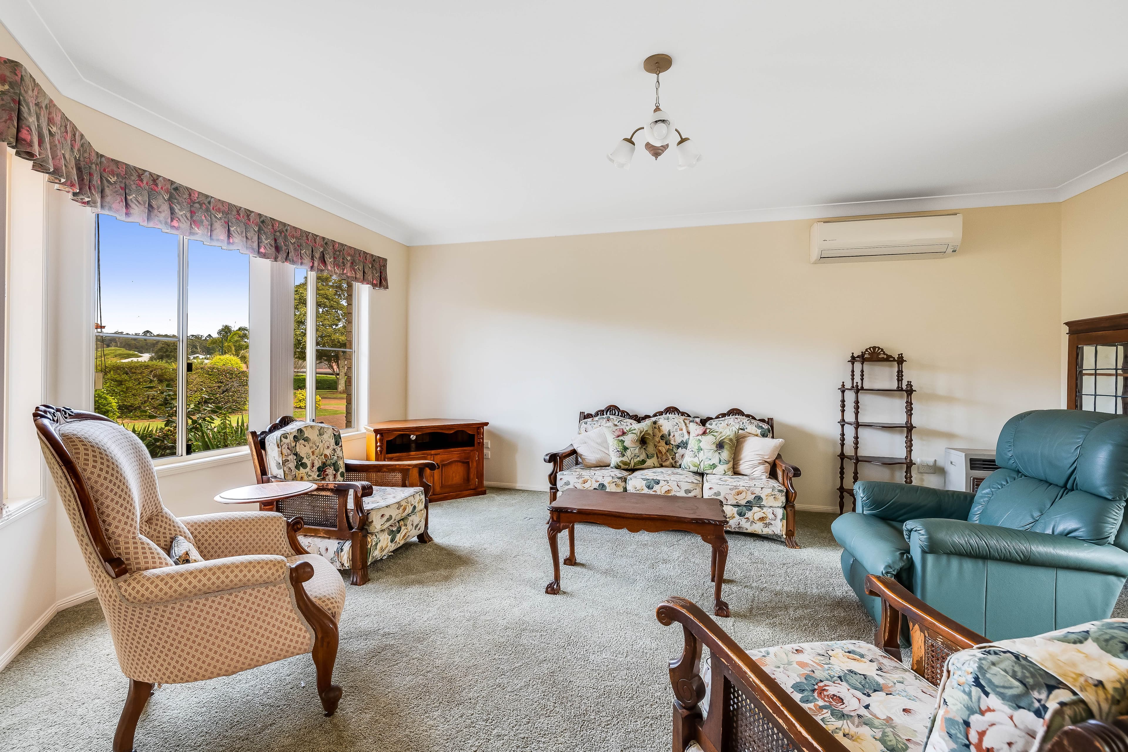 Villa 53 Glenfield Court, Middle Ridge QLD 4350, Middle Ridge - Thumbnail 2