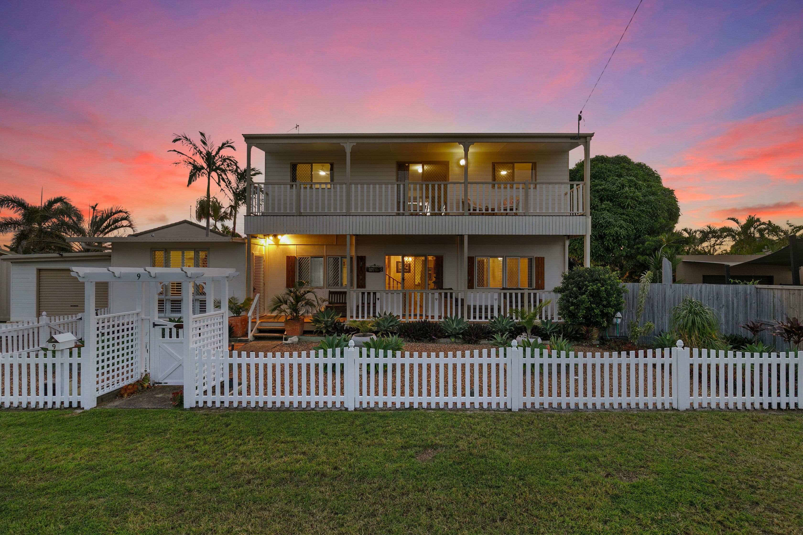 9 Keys Avenue, Torquay QLD 4655, Torquay - Thumbnail 2