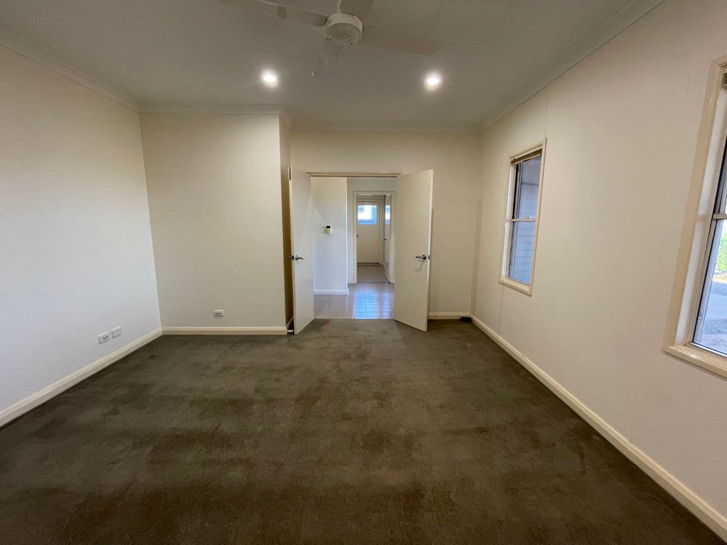 54 Banksia Crescent, Hoppers Crossing VIC 3029, Hoppers Crossing - Thumbnail 5