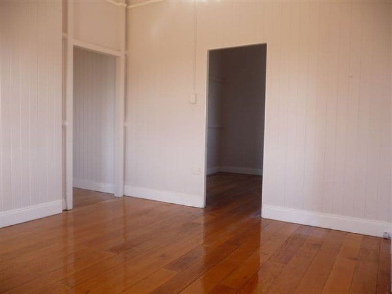 8 Phipps Drive, MERINGANDAN QLD 4352, Meringandan West - Thumbnail 8