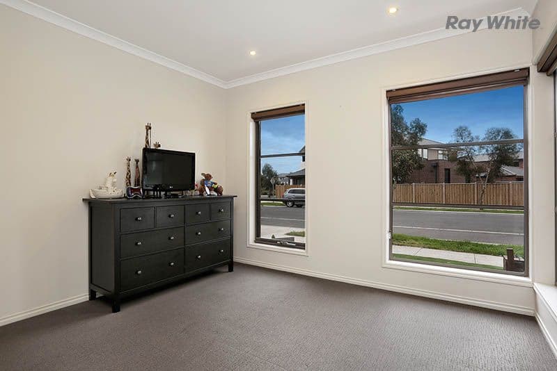 31 Sunnybank Drive, Point Cook VIC 3030, Point Cook - Thumbnail 7