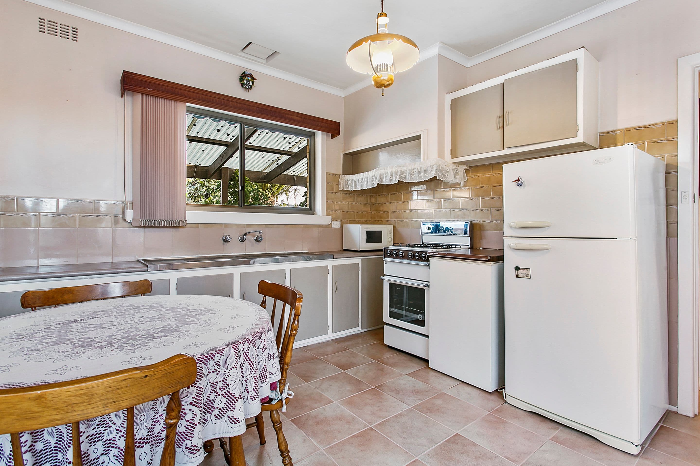 40 Baldwin Avenue, Noble Park VIC 3174, Noble Park - Thumbnail 3