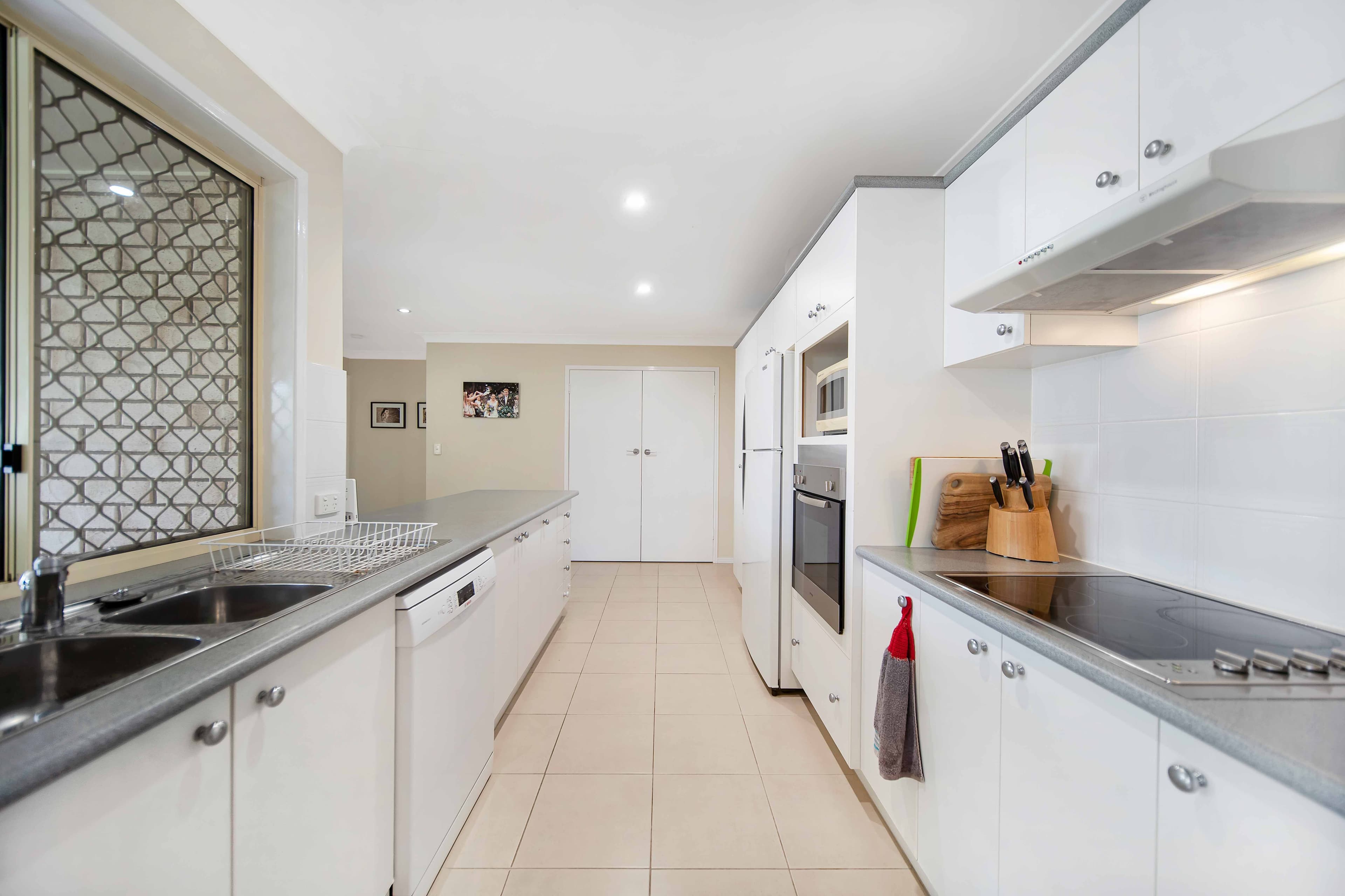 180 Barbour Road, Bracken Ridge QLD 4017, Bracken Ridge - Thumbnail 3