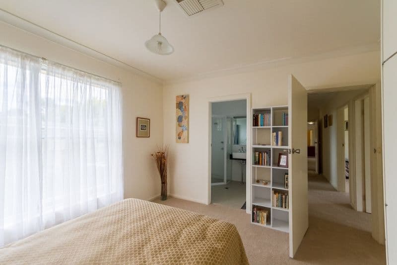 13 Yarrawonga Crescent, Cowra - Thumbnail 8