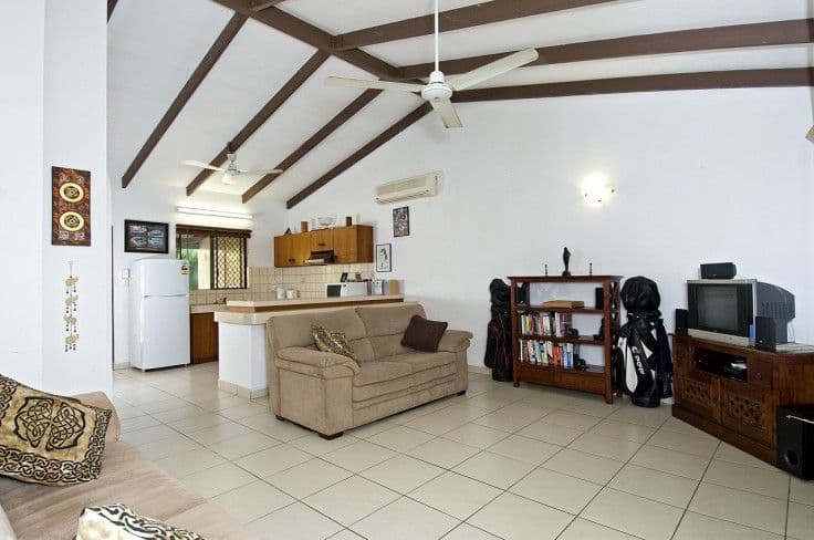 4 Hauser Court, NORTHLAKES NT 0812, Northlakes - Image 1