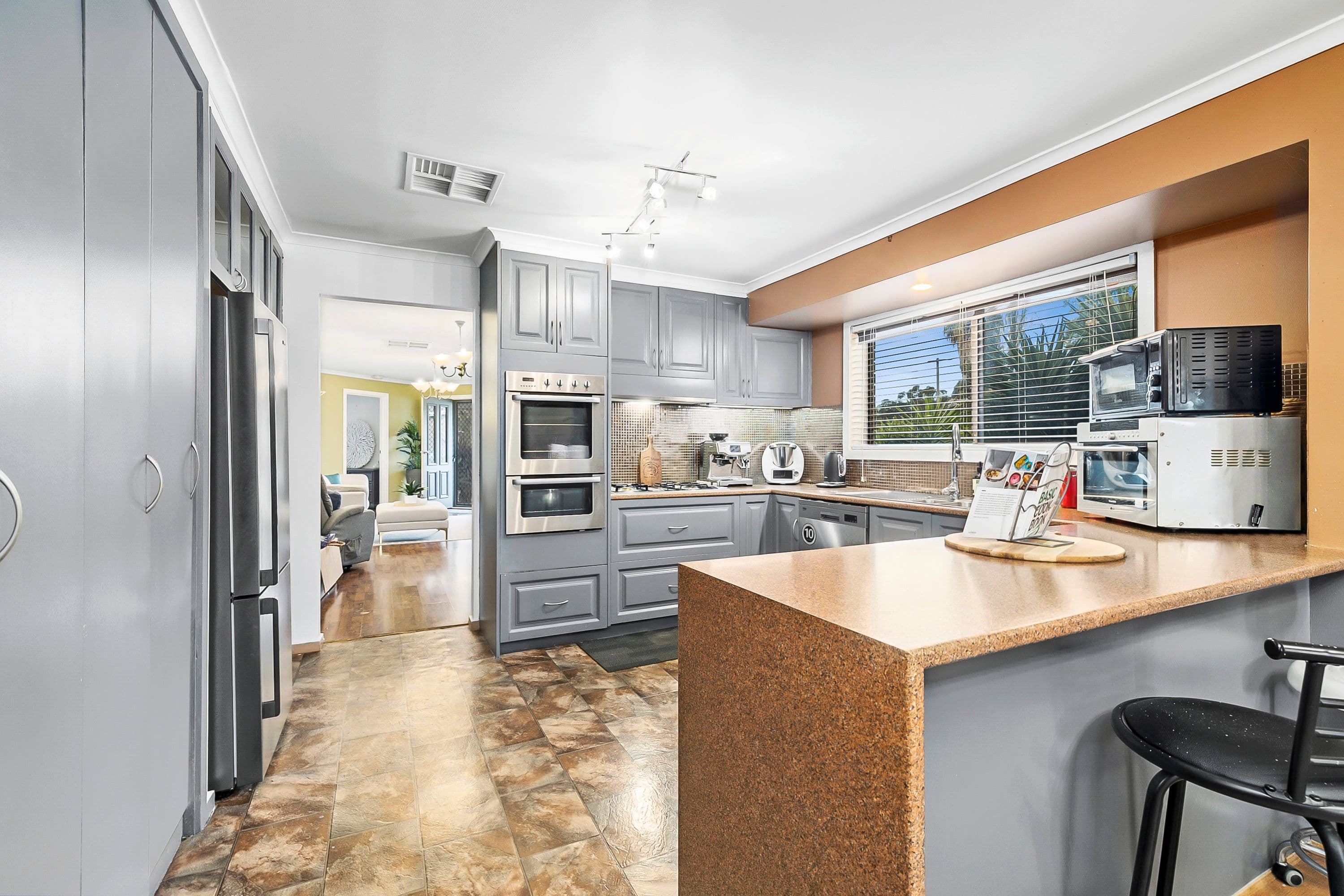 95 Newington Road, Stawell VIC 3380, Stawell - Thumbnail 3