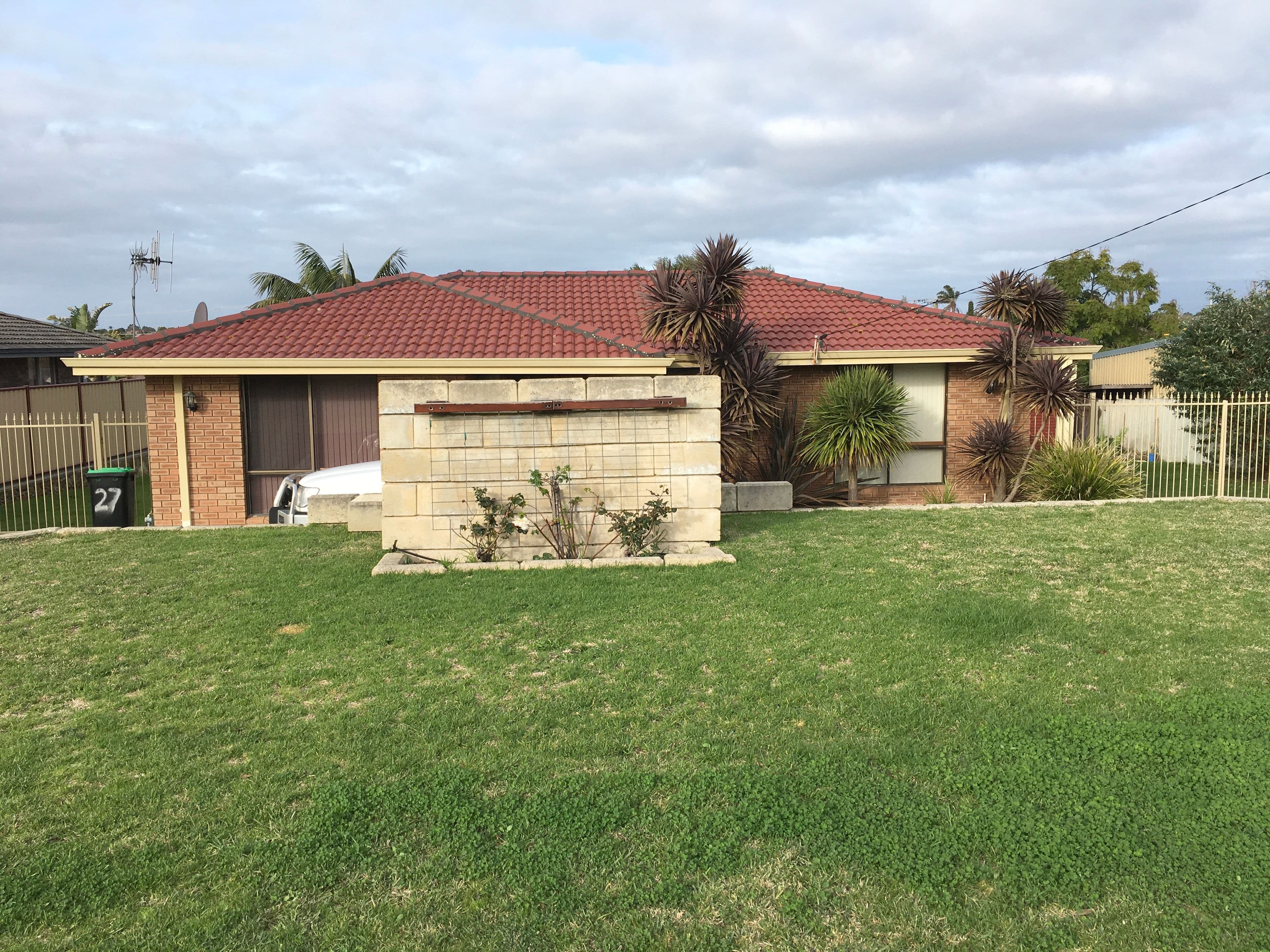 27 Sherwood Drive, McKail WA 6330, McKail - Thumbnail 2