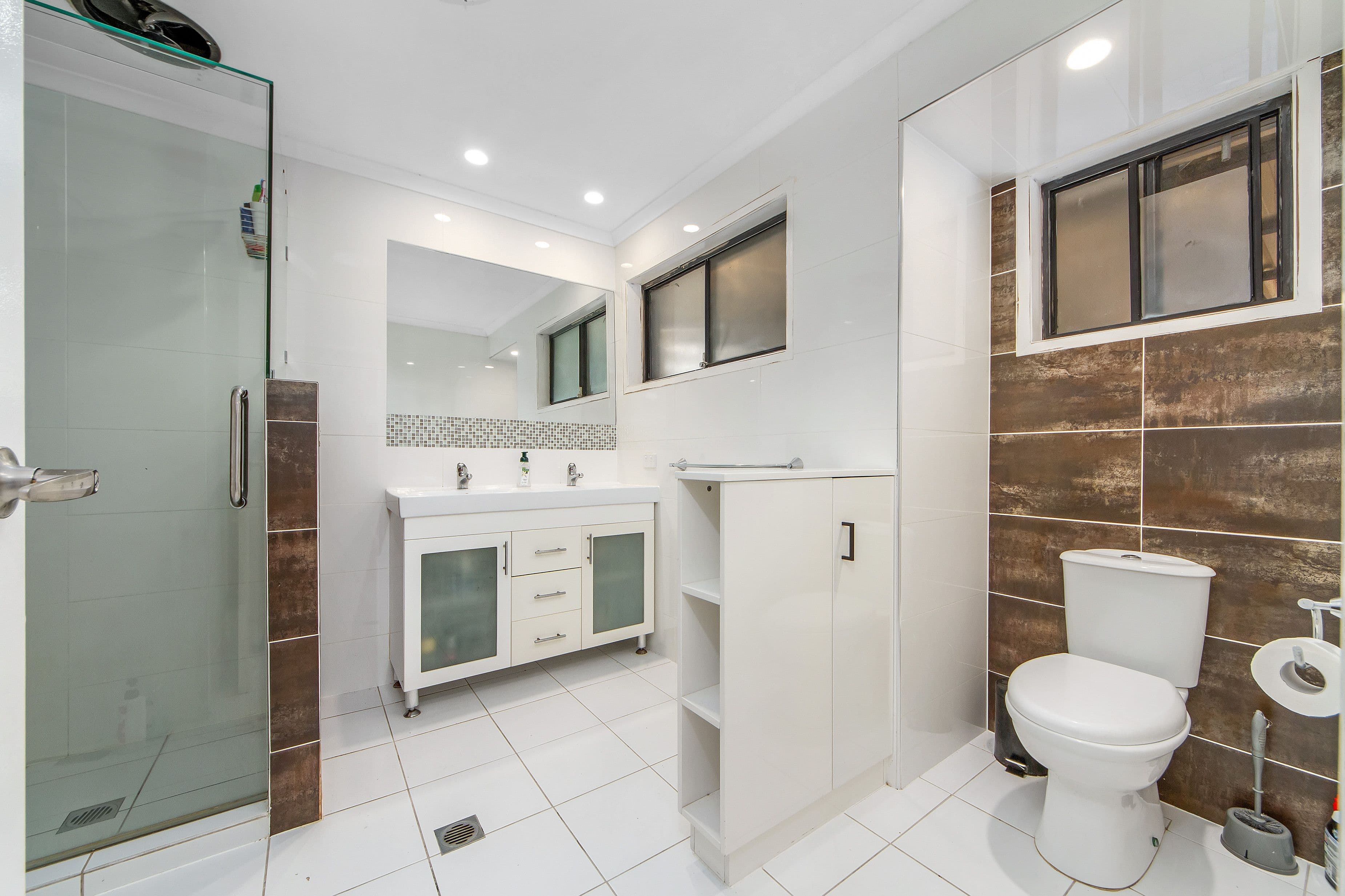 10 Bernadette Place, Highland Park QLD 4211, Highland Park - Thumbnail 6