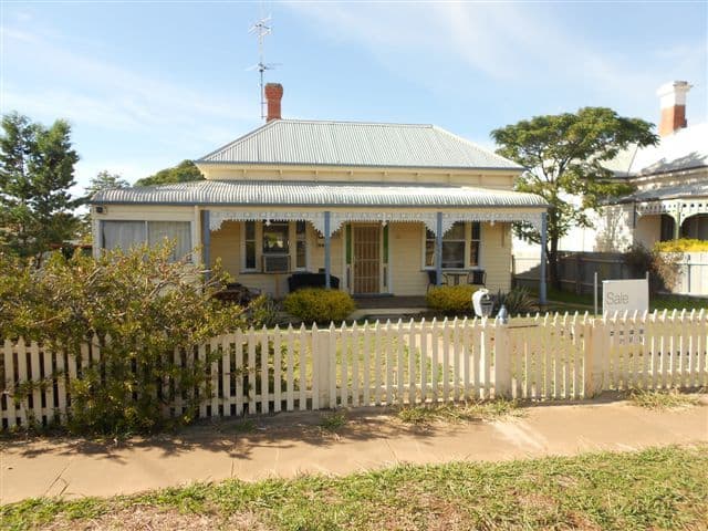 37 Alma Street, ST ARNAUD VIC 3478, St Arnaud - Image 1