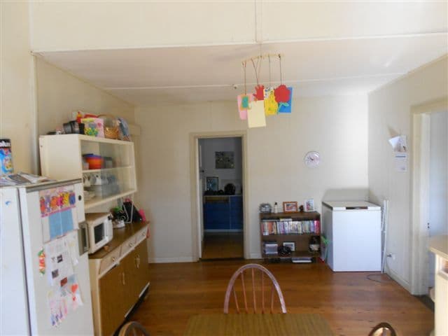 37 Alma Street, ST ARNAUD VIC 3478, St Arnaud - Thumbnail 3