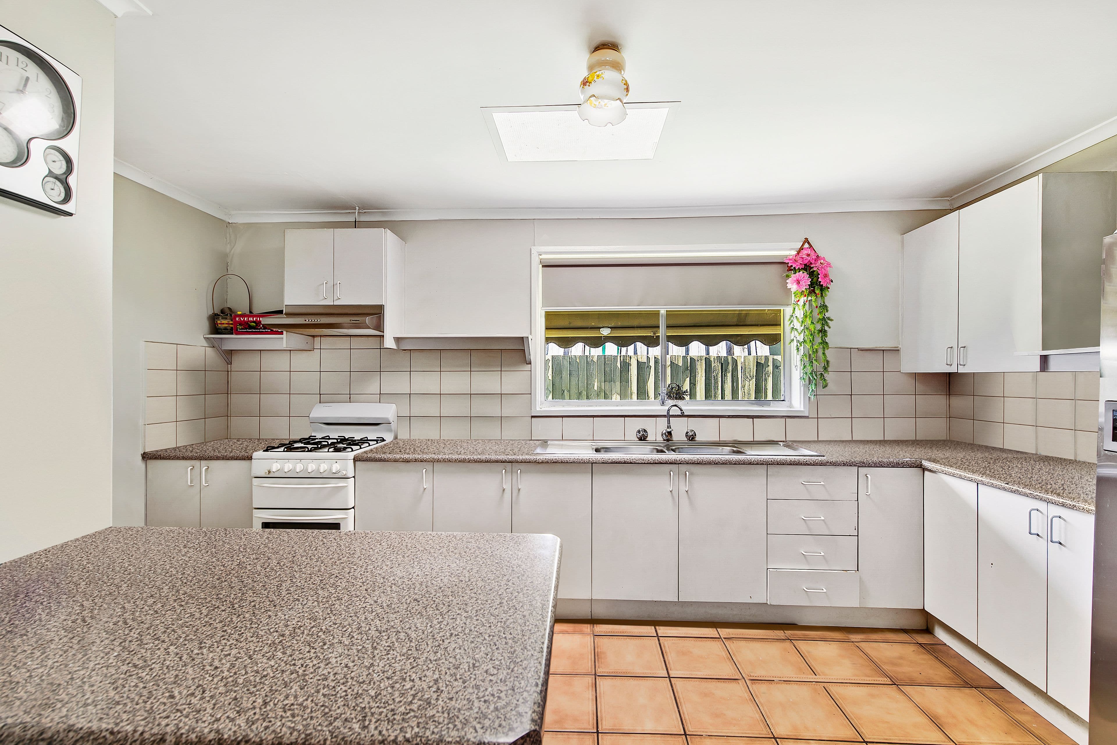 10 Corella Avenue, Melton VIC 3337, Melton - Thumbnail 2