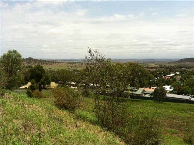 20 Darel Street, KINGSTHORPE QLD 4400, Kingsthorpe - Thumbnail 3