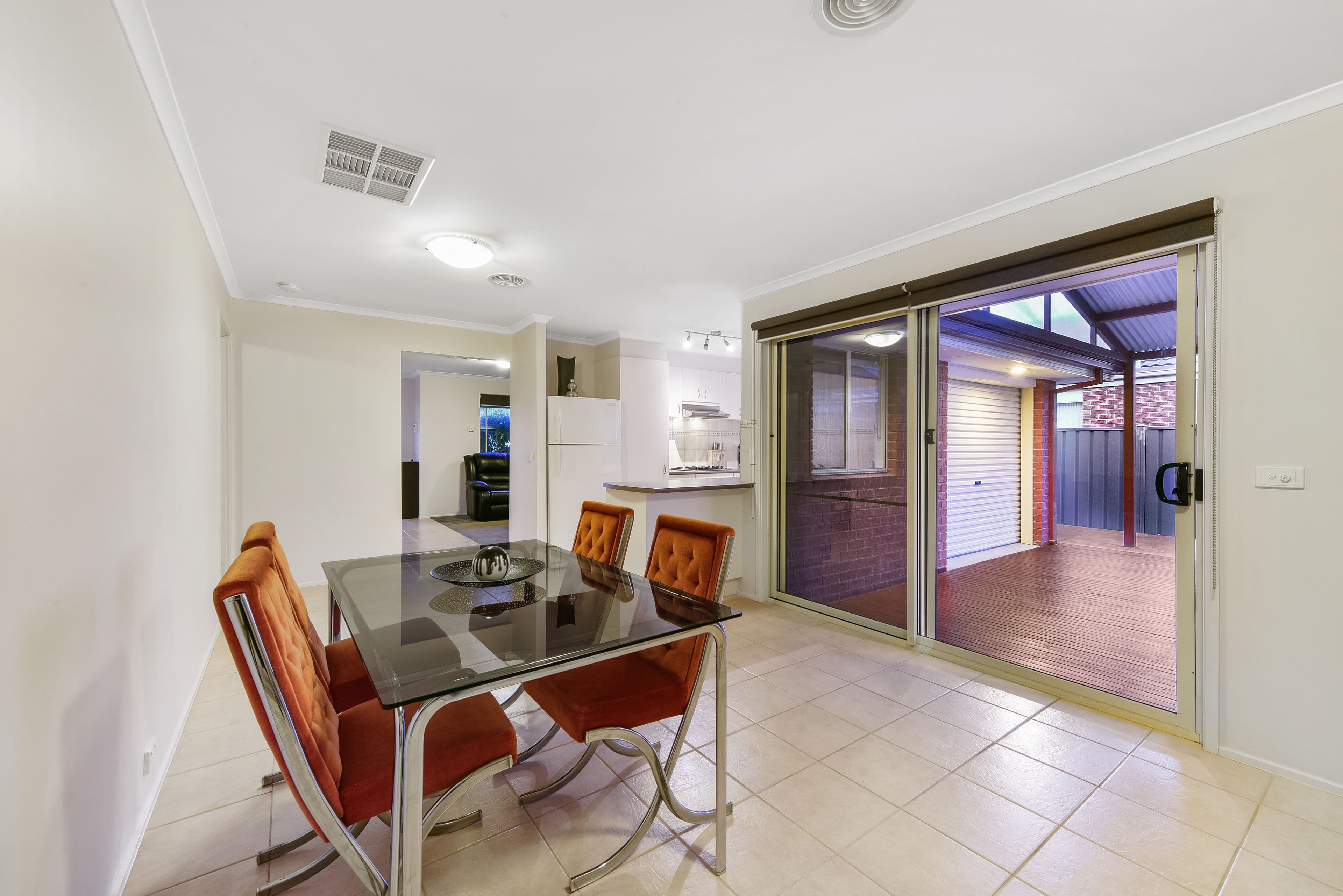 53 Heysen Parkway, Caroline Springs VIC 3023, Caroline Springs - Thumbnail 5