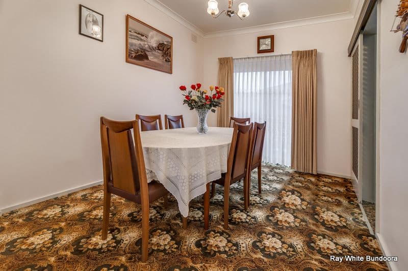 11 Ashbrook Circuit, BUNDOORA VIC 3083, Bundoora - Thumbnail 4