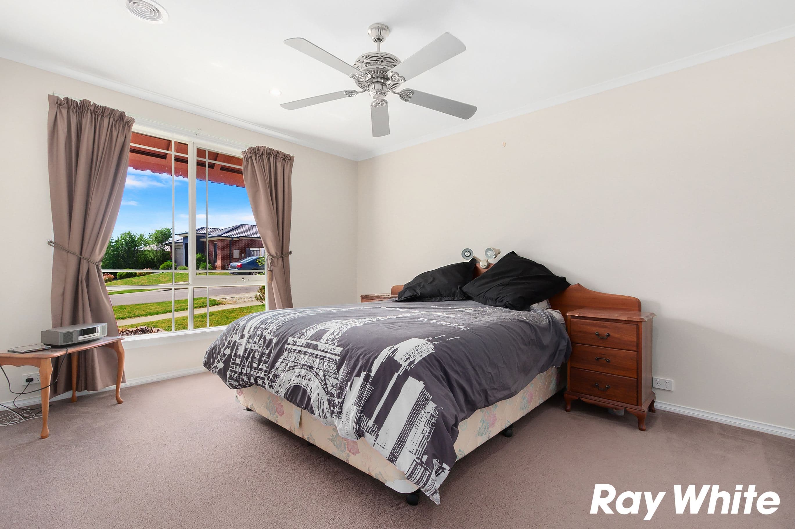 8 Midsummer Lane, Drouin VIC 3818, Drouin - Thumbnail 6