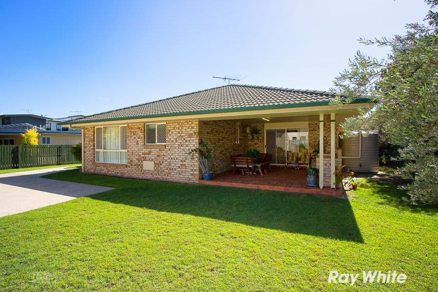 18 Hall Avenue, BONGAREE QLD 4507, Bongaree - Thumbnail 6