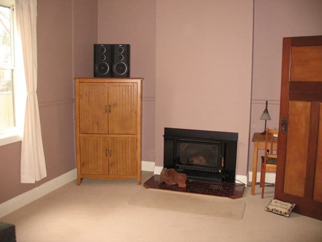 211 Commercial Road, KOROIT VIC 3282, Koroit - Thumbnail 7