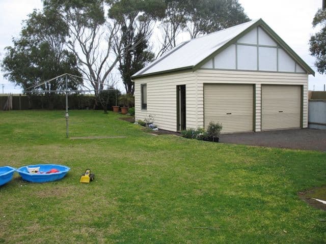 211 Commercial Road, KOROIT VIC 3282, Koroit - Thumbnail 8