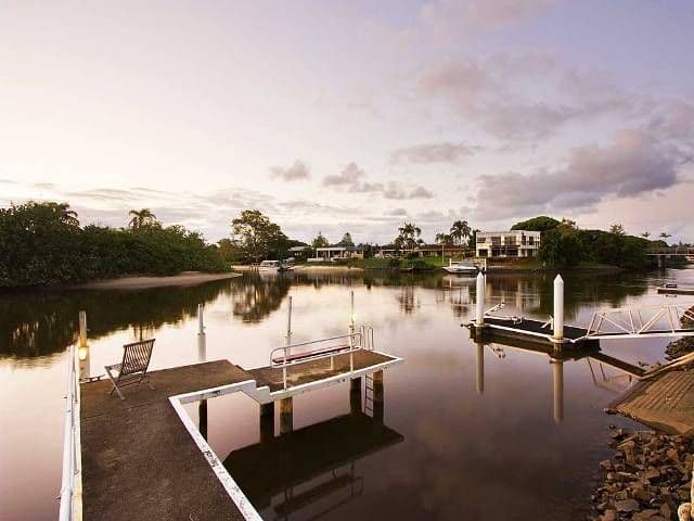 13 Savoy Drive, BROADBEACH WATERS QLD 4218, Broadbeach Waters - Thumbnail 7