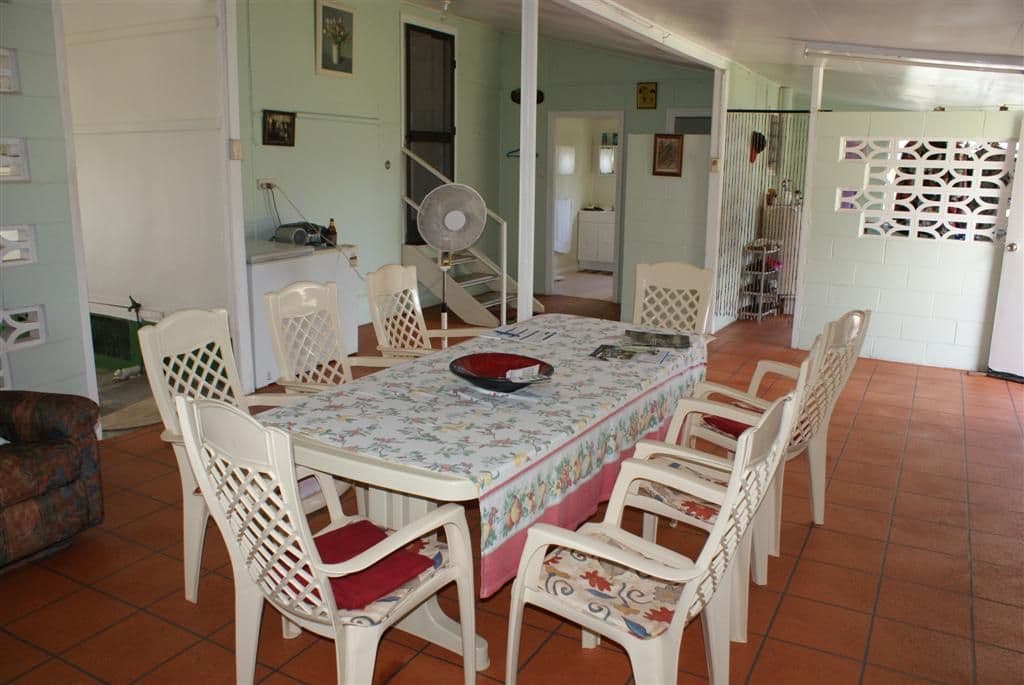 26 glasgow Street, EL ARISH QLD 4855, El Arish - Thumbnail 4