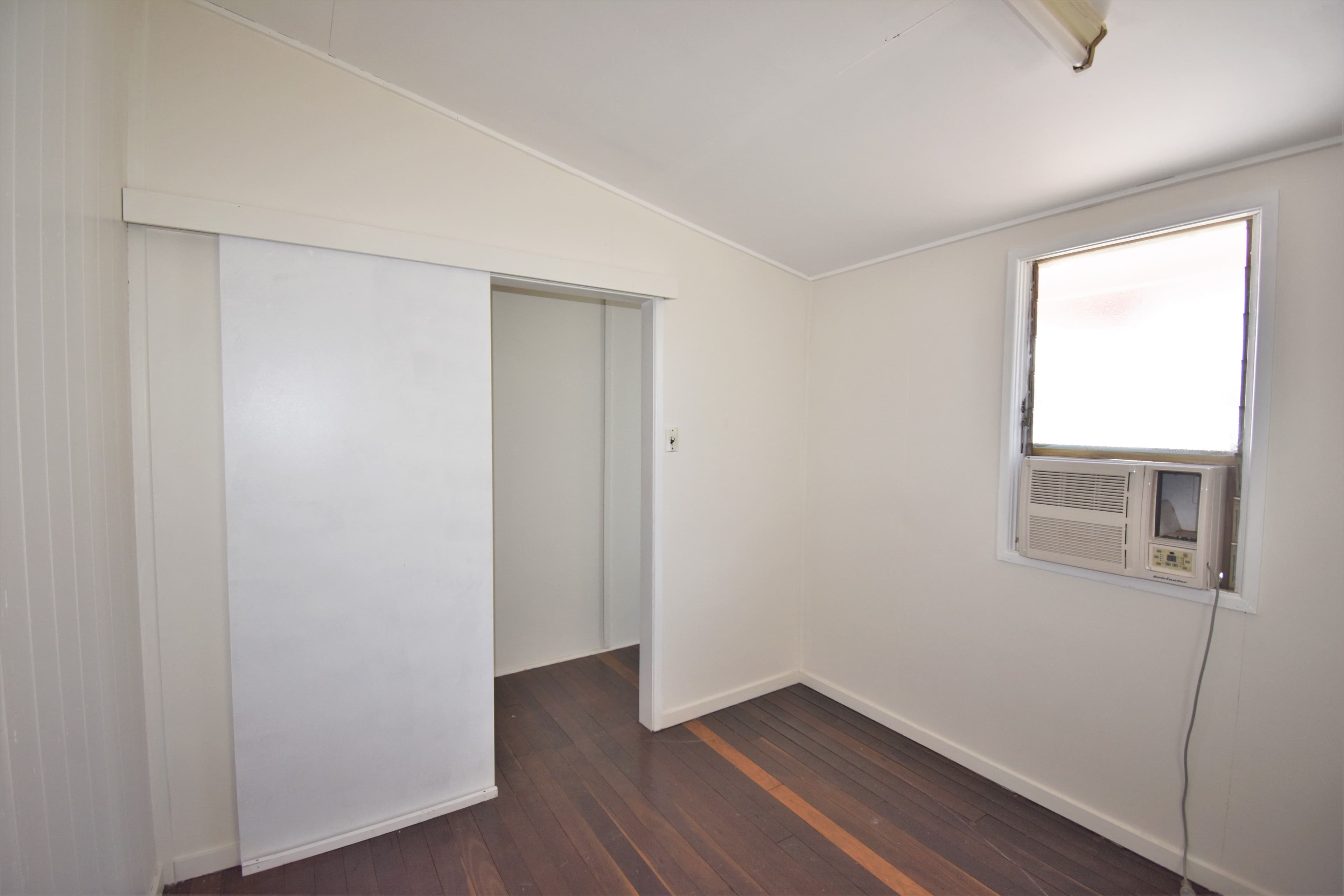 119 Ash Street, Barcaldine QLD 4725, Barcaldine - Thumbnail 5