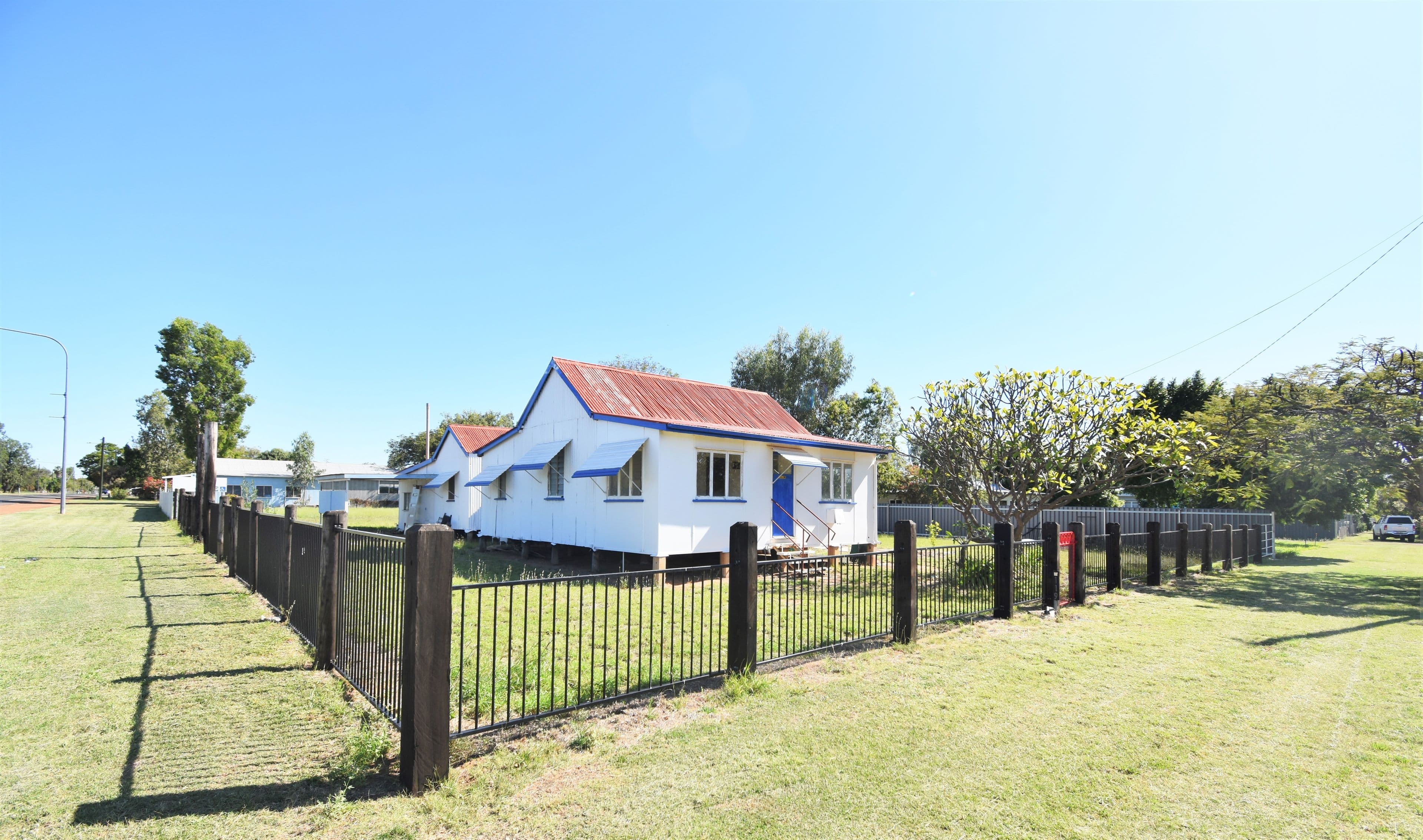 119 Ash Street, Barcaldine QLD 4725, Barcaldine - Thumbnail 8