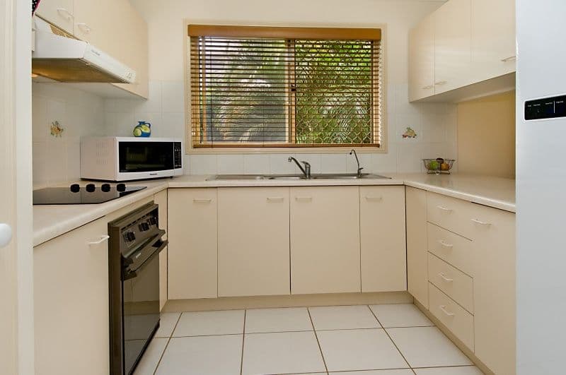 21 Deviney Street, MORNINGSIDE QLD 4170, Morningside - Thumbnail 3