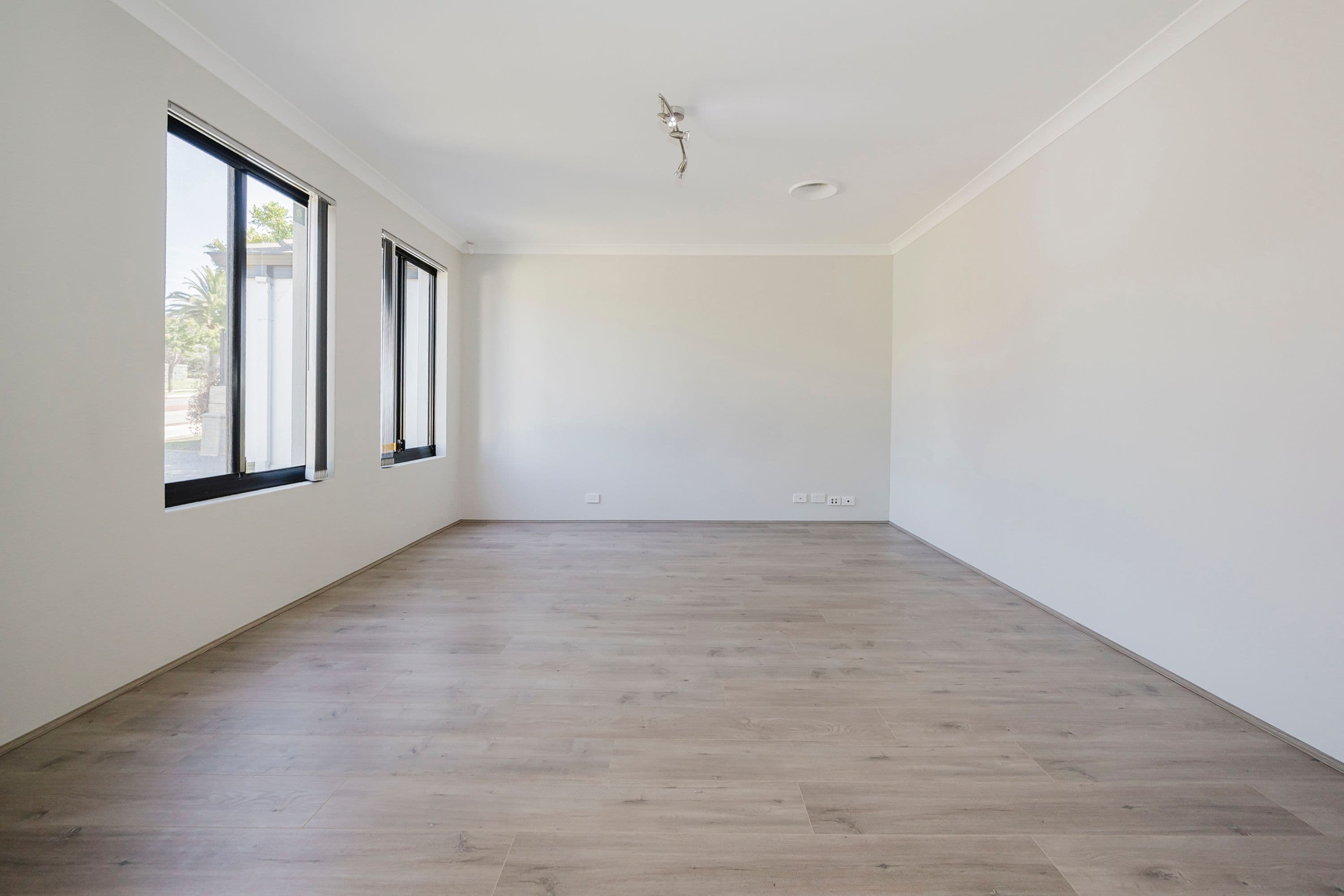 93 Ocean Keys Boulevard, Clarkson WA 6030, Clarkson - Thumbnail 3