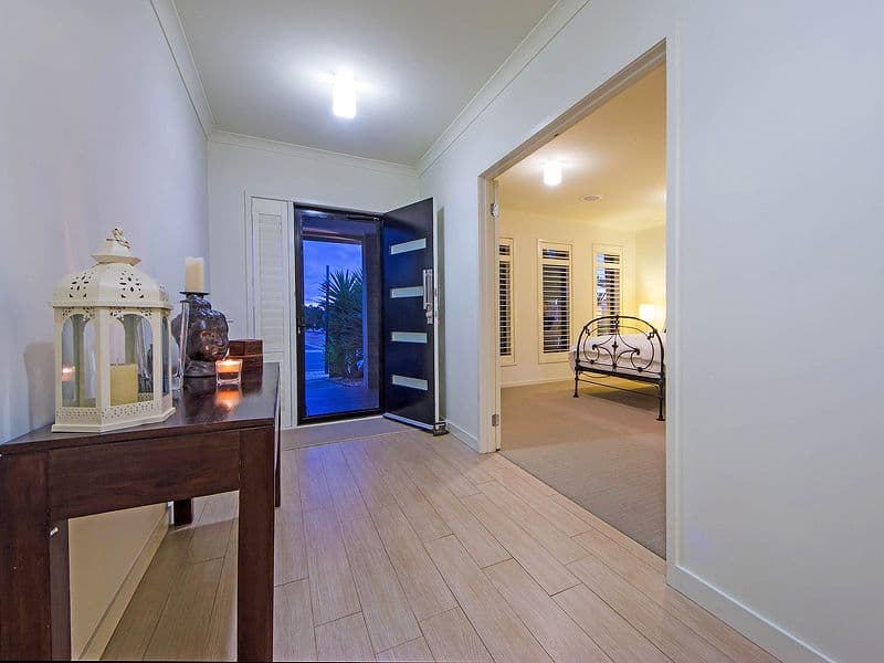 10 Grebe Way, Williams Landing VIC 3027, Williams Landing - Thumbnail 4