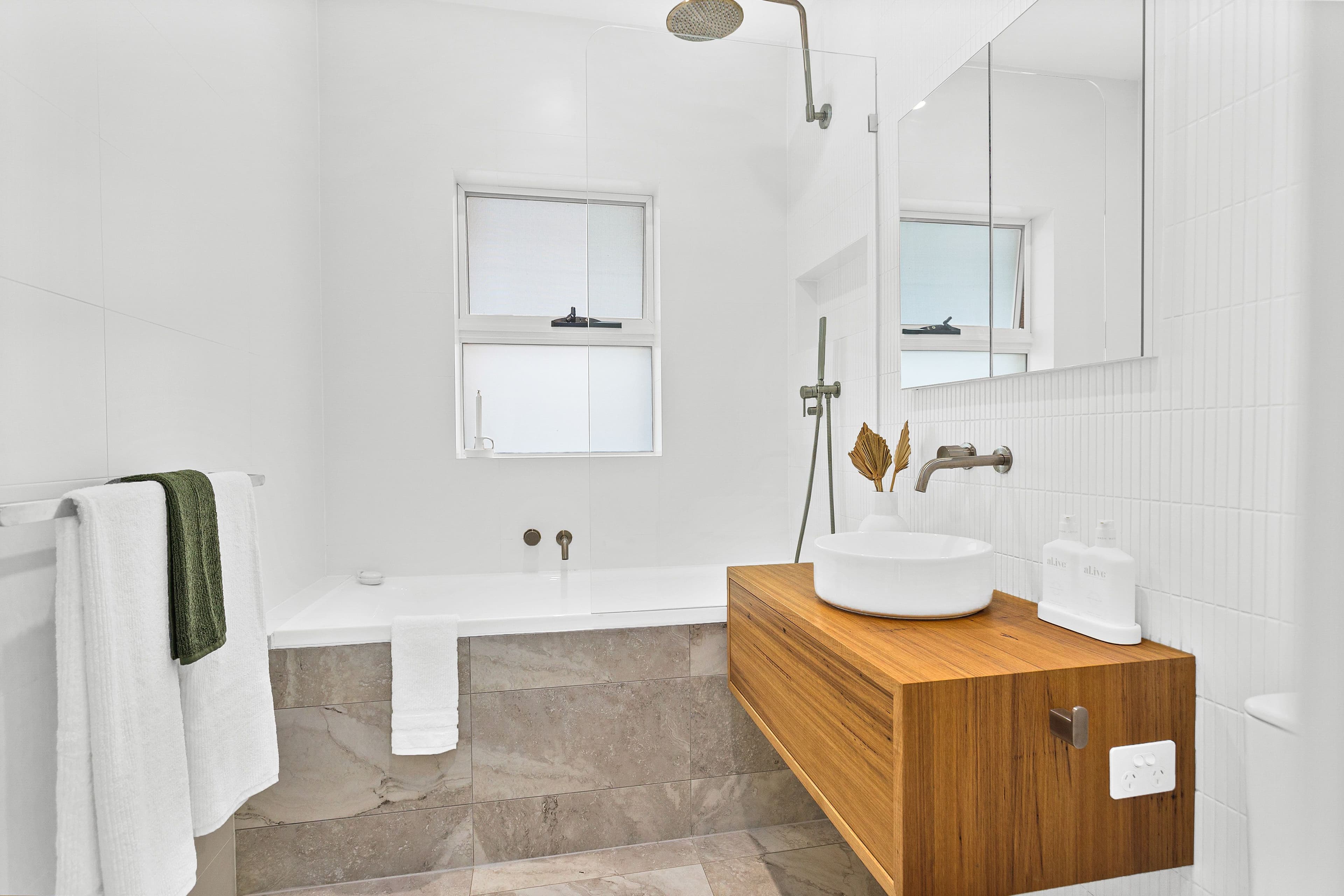 28 Bukari Street, West Wollongong NSW 2500, West Wollongong - Thumbnail 8