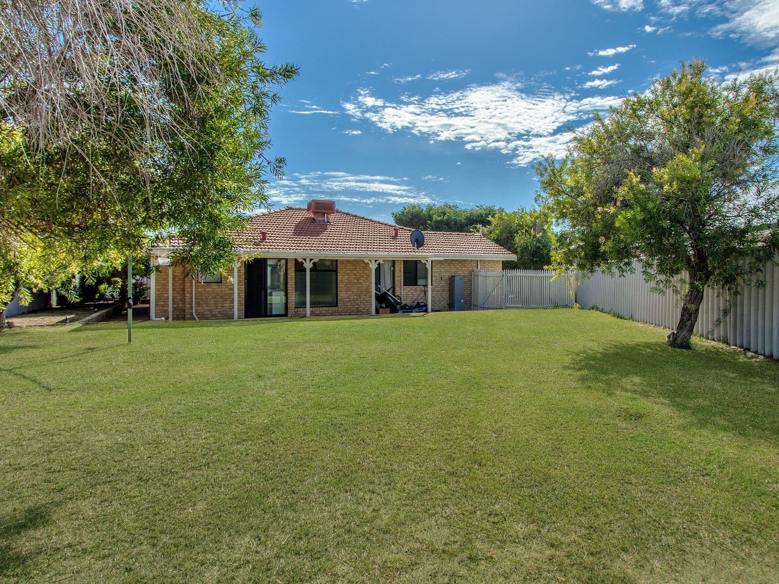 15 Anguilla Court, Secret Harbour WA 6173, Secret Harbour - Thumbnail 3