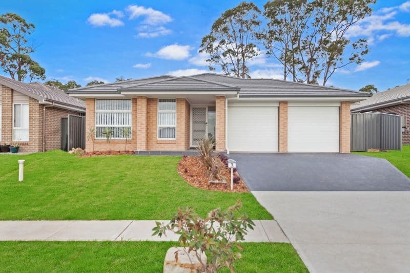 3 Van Stappen Road, Wadalba - Thumbnail 2