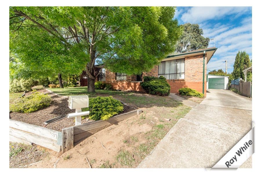 39 Groveland Crescent, ISABELLA PLAINS ACT 2905, Isabella Plains - Thumbnail 2