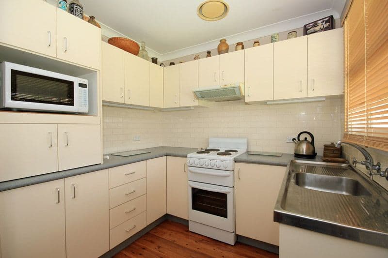 32 Milne Street, TAHMOOR NSW 2573, Tahmoor - Thumbnail 2