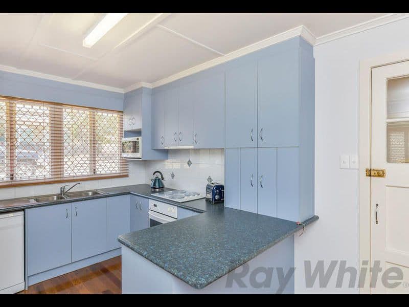 64 Alice Street, SILKSTONE QLD 4304, Silkstone - Thumbnail 4
