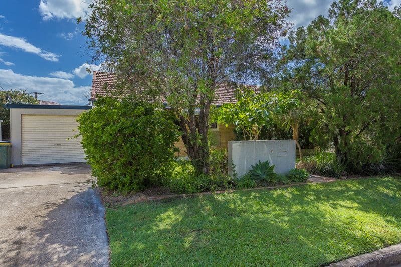 25 Pavlu Street, Wynnum West QLD 4178, Wynnum West - Image 1