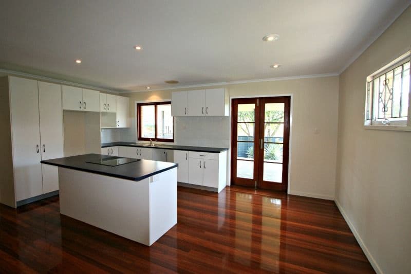 25 Pavlu Street, Wynnum West QLD 4178, Wynnum West - Thumbnail 2