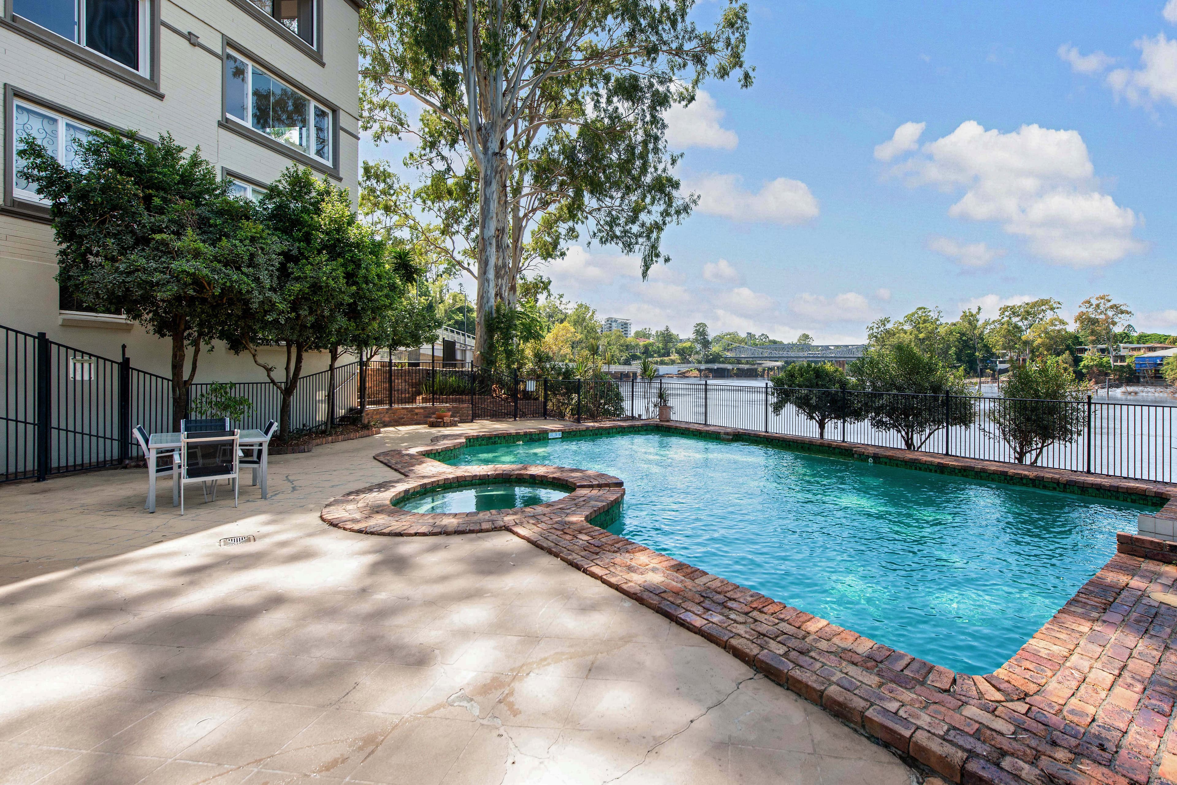 8 Twigg Street, Indooroopilly QLD 4068, Indooroopilly - Image 1