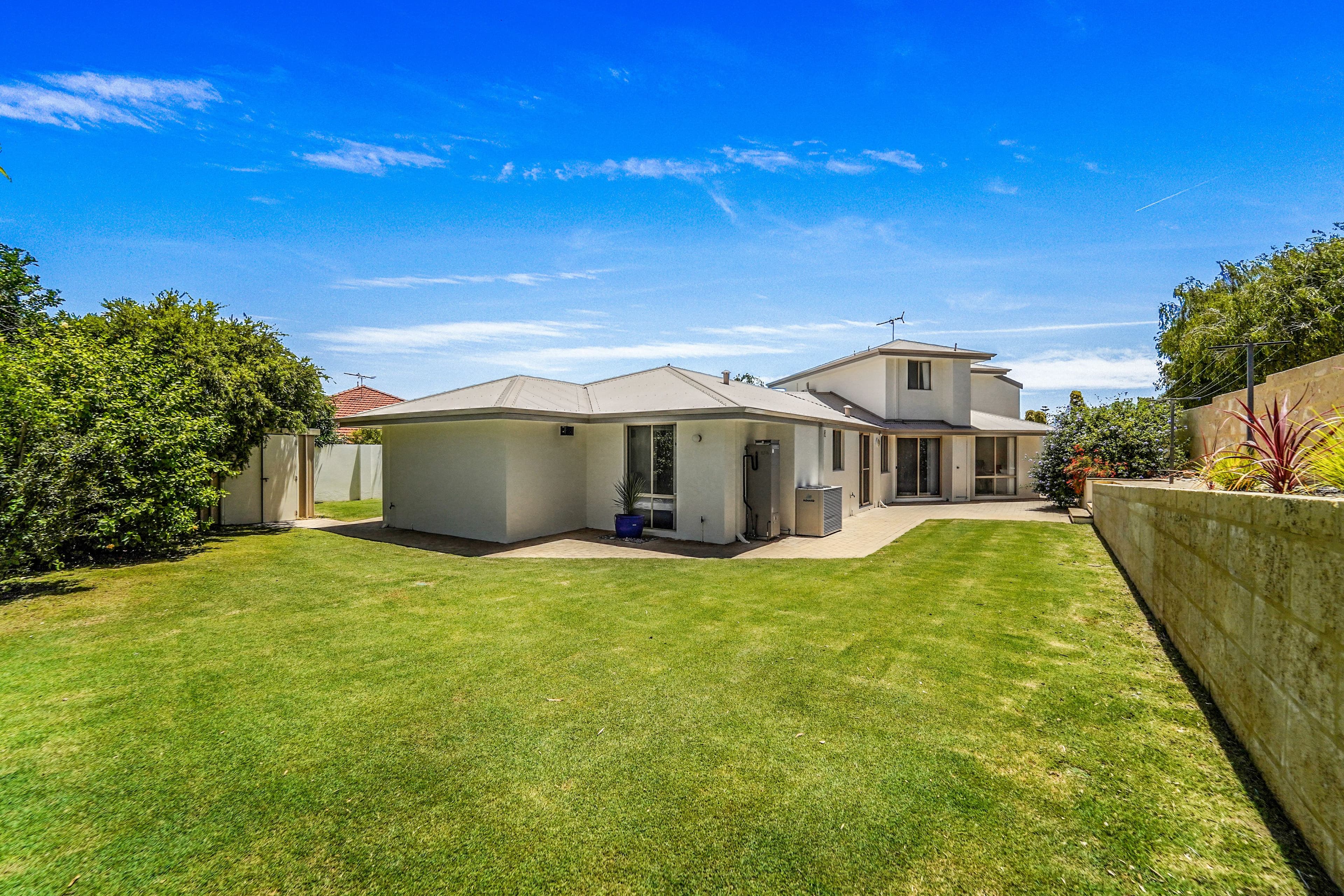 5 Georges Close, Kallaroo WA 6025, Kallaroo - Thumbnail 3