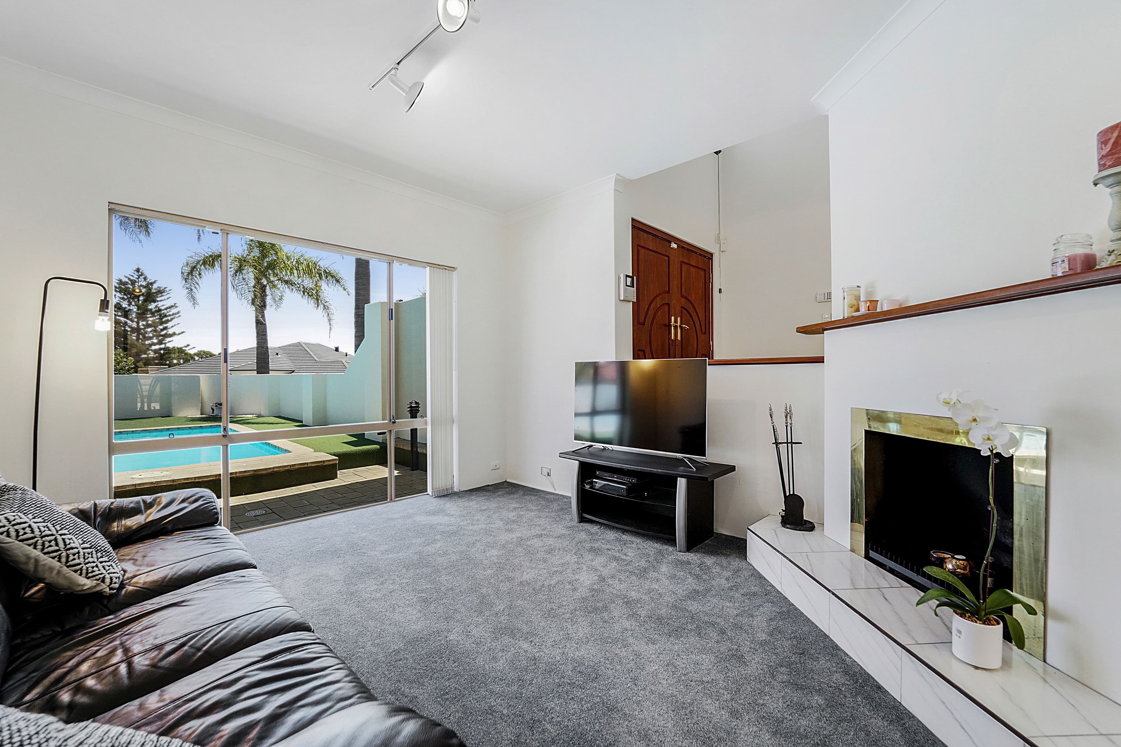 5 Georges Close, Kallaroo WA 6025, Kallaroo - Thumbnail 4