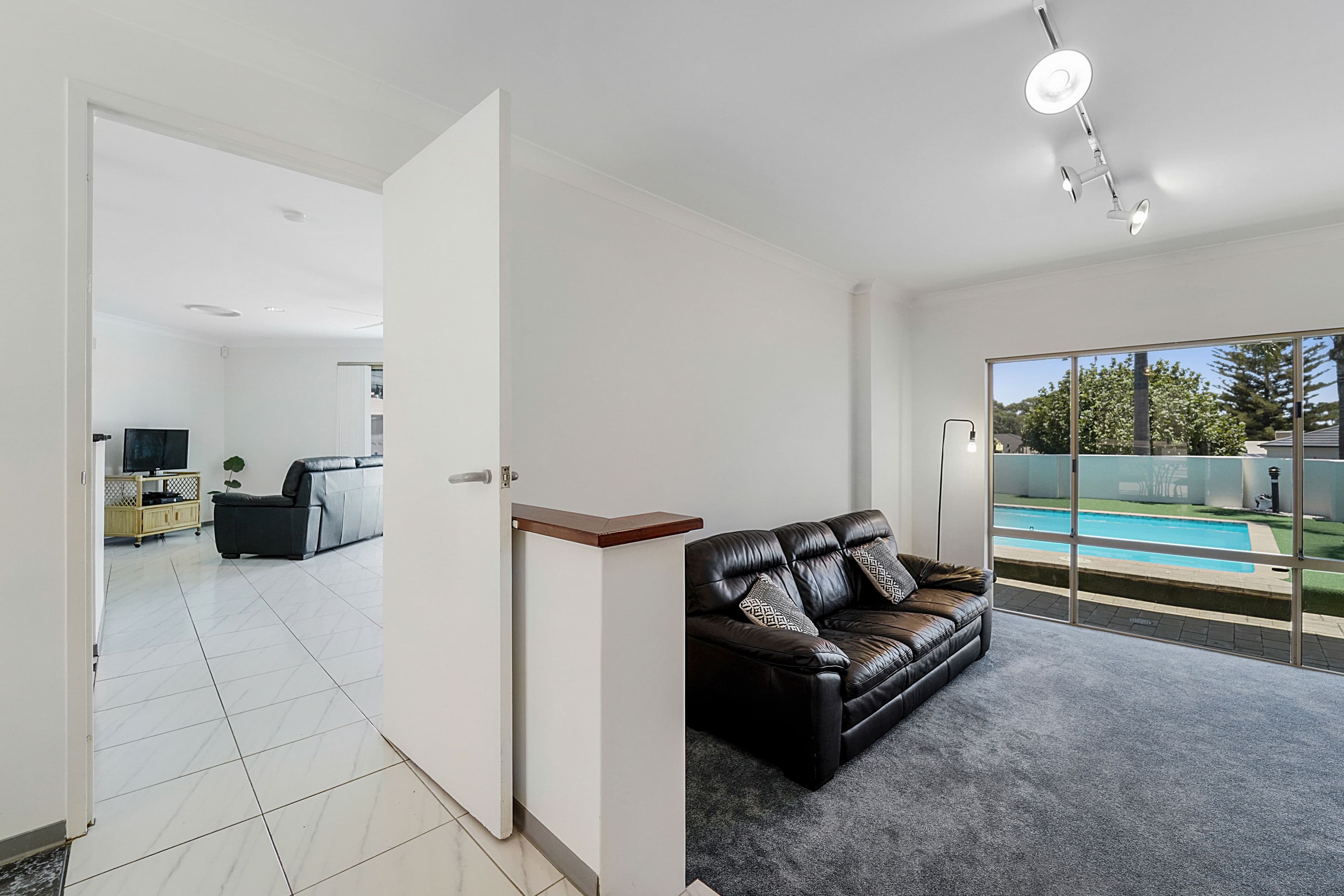 5 Georges Close, Kallaroo WA 6025, Kallaroo - Thumbnail 7
