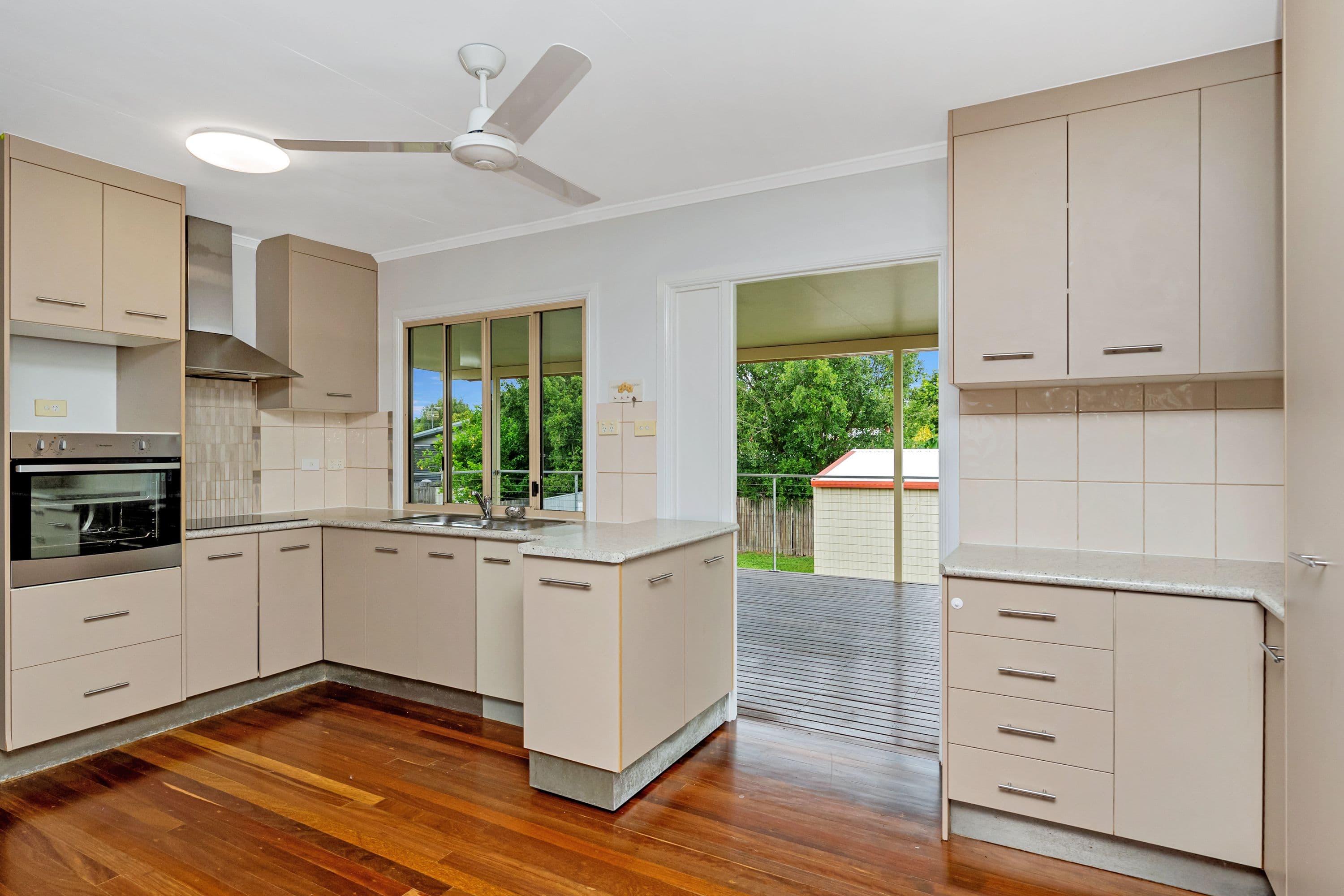134 Charles Street, Cranbrook QLD 4814, Cranbrook - Thumbnail 3