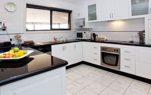 22 Anthony Court, Cowes VIC 3922, Cowes - Thumbnail 2