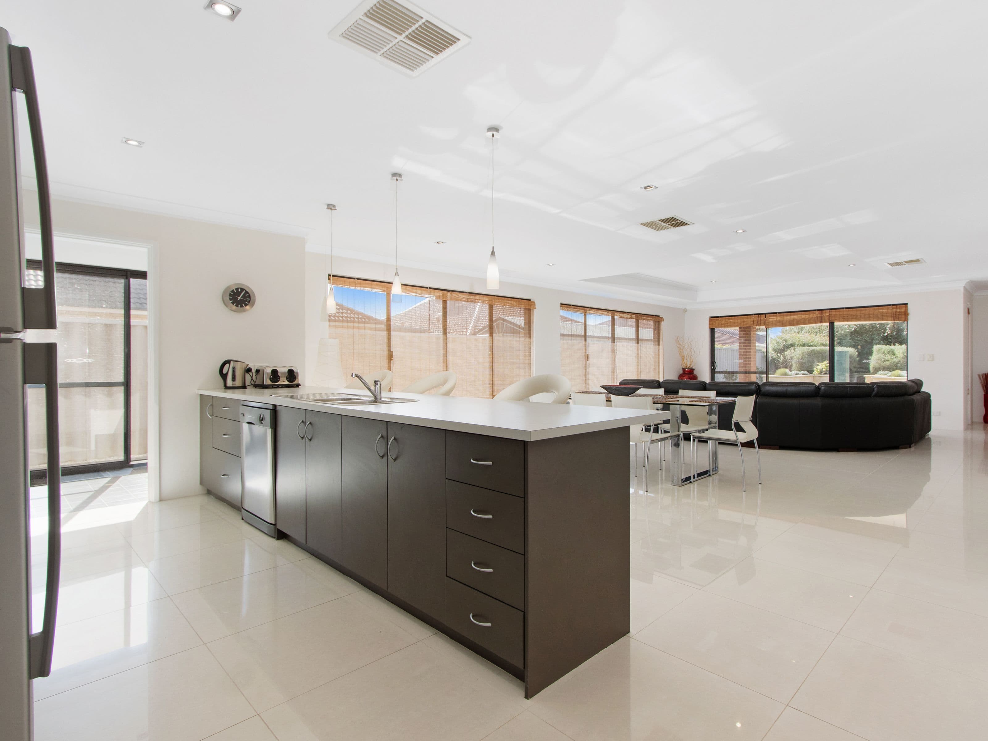 66 Liechardt Loop, Rockingham WA 6168, Rockingham - Thumbnail 8
