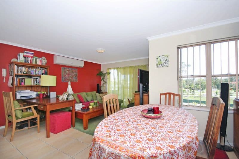17 Ortive Street, YERONGA QLD 4104, Yeronga - Thumbnail 4