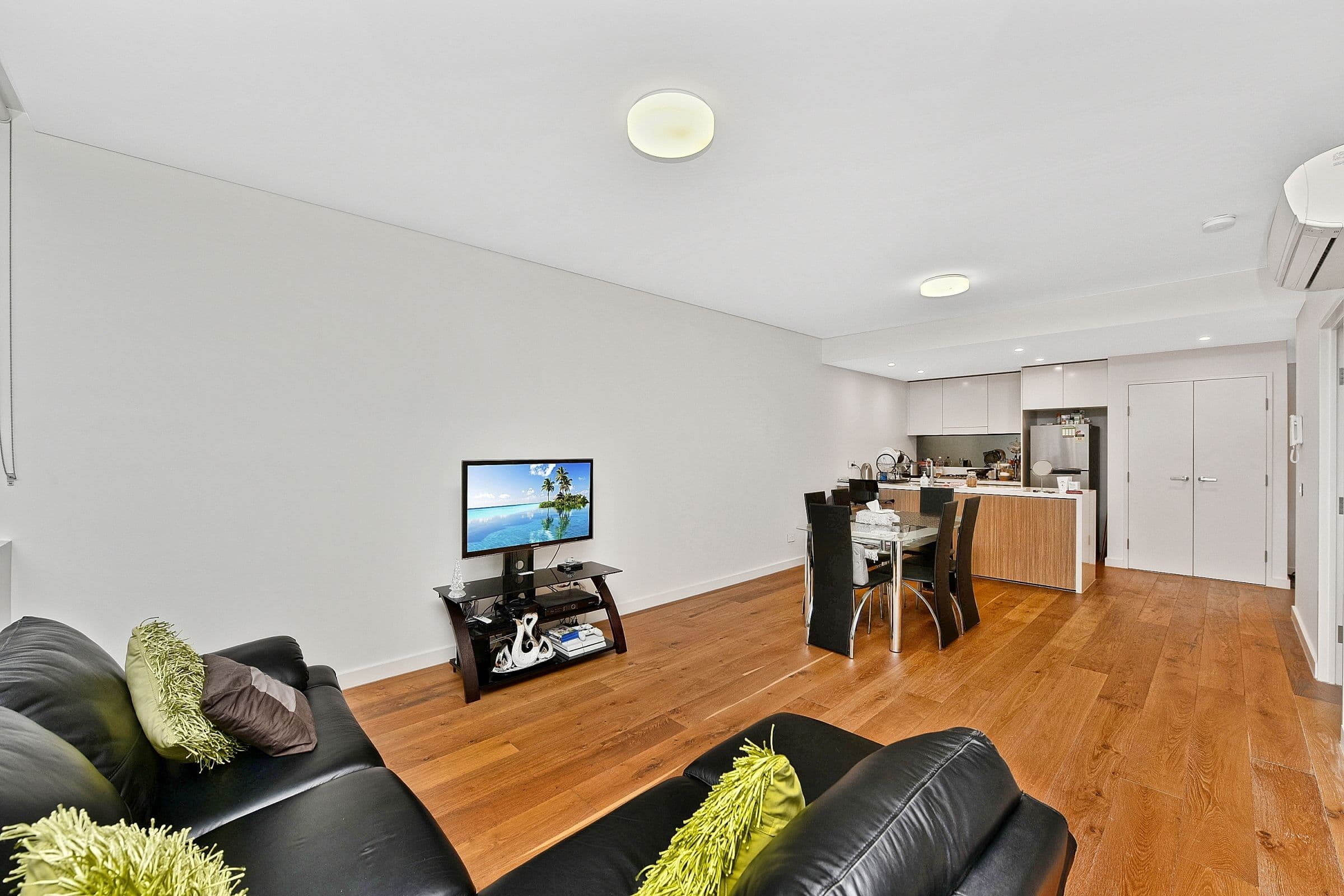12 HALF Street, Wentworth Point NSW 2127, Wentworth Point - Thumbnail 3